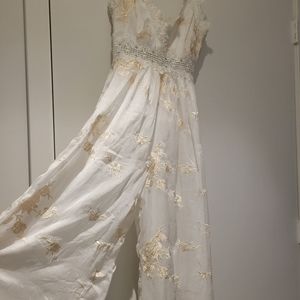 Jumpsuit with gold details